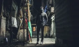 How one French trader in Hong Kong is protecting himself against COVID-19