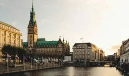 Personalwechsel von HSBC zu einer kleinen, neuen – und „hanseatischen“ Bank