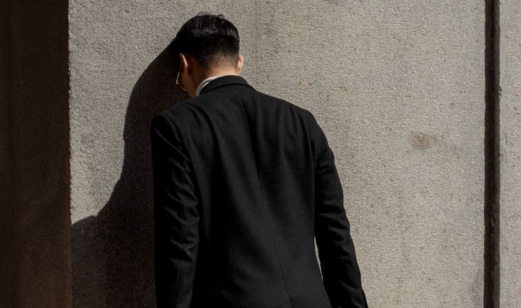 Warum sich 25-jährige Banker mit 300.000 Dollar Jahresgehalt unterbezahlt fühlen