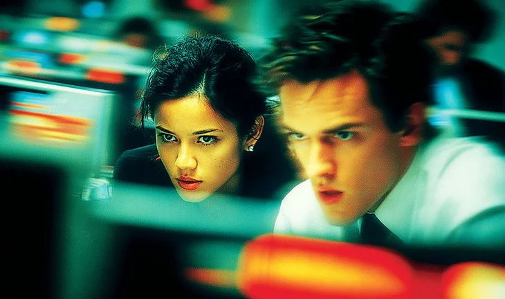 The hardest-working bankers in the world are in French banks. The best paid aren't 